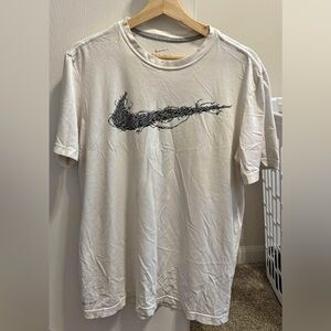 Men’s Nike t-shirt